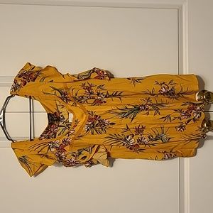 Jessica Simpson yellow blouse sz 3x NWT